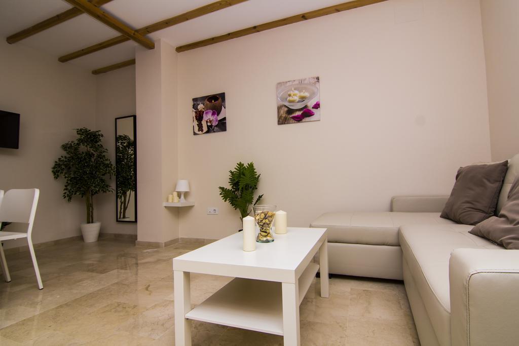 Apartamentos Centro Puerto De Santa Maria Ель-Пуерто-де-Санта-Марія Екстер'єр фото