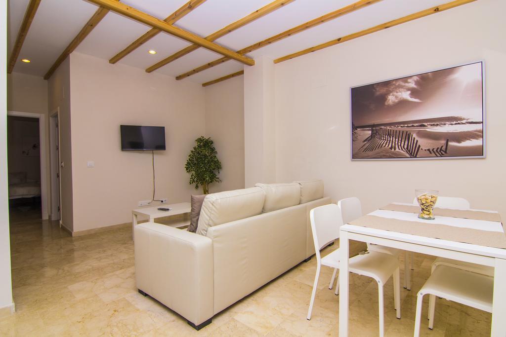 Apartamentos Centro Puerto De Santa Maria Ель-Пуерто-де-Санта-Марія Номер фото
